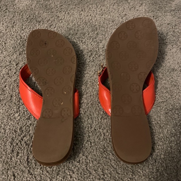 Tory Burch Sandals. - please read description - Picture 5 of 8